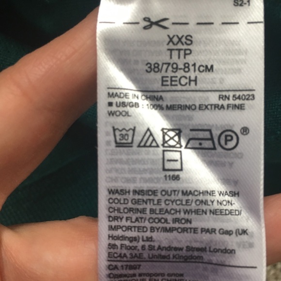 Lightweight Washable Merino Wool Sweater - Picture 4 of 4